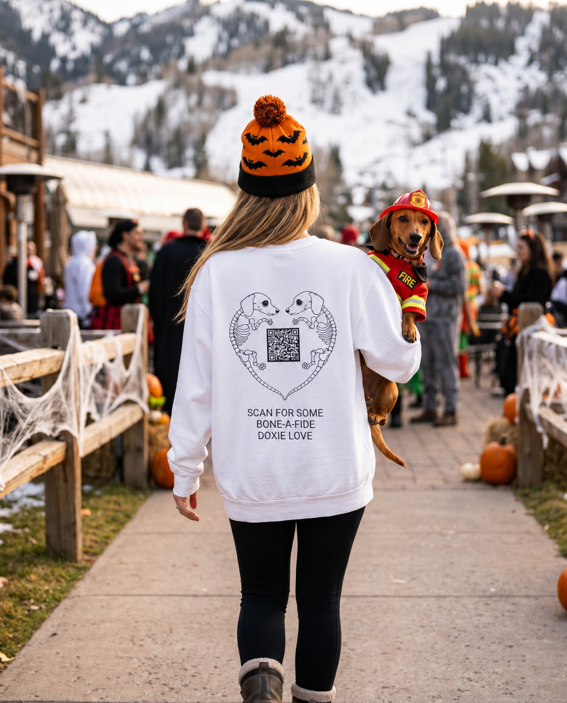 Scan For Some Bone-A-Fide DOXIE LOVE 😍🎃 Funny Halloween QR Code Sweatshirt