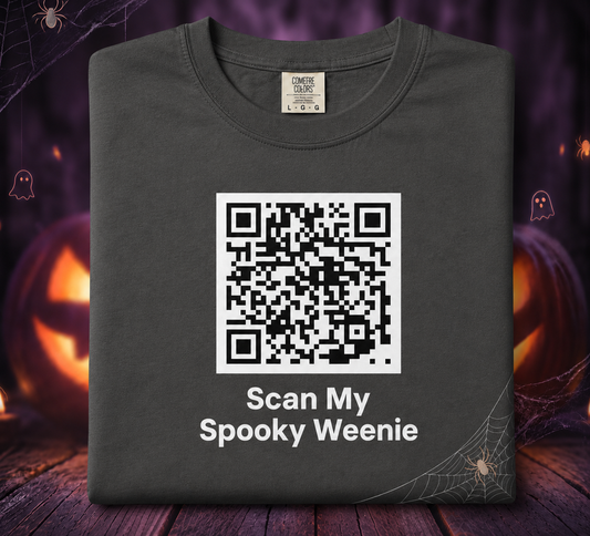 SCAN MY SPOOKY - WEENIE! 👻 Halloween QR Code T-Shirt