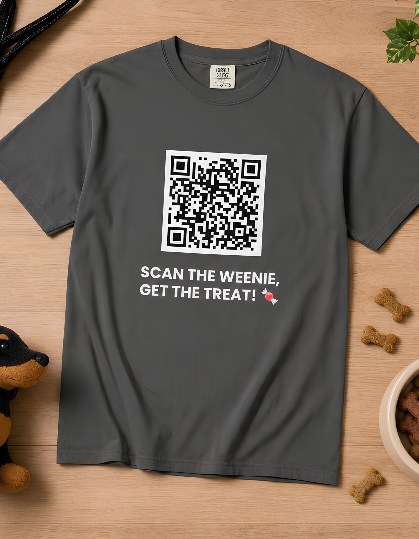 SCAN THE WEENIE, GET THE TREAT! 🍬 Halloween QR Code T-Shirt