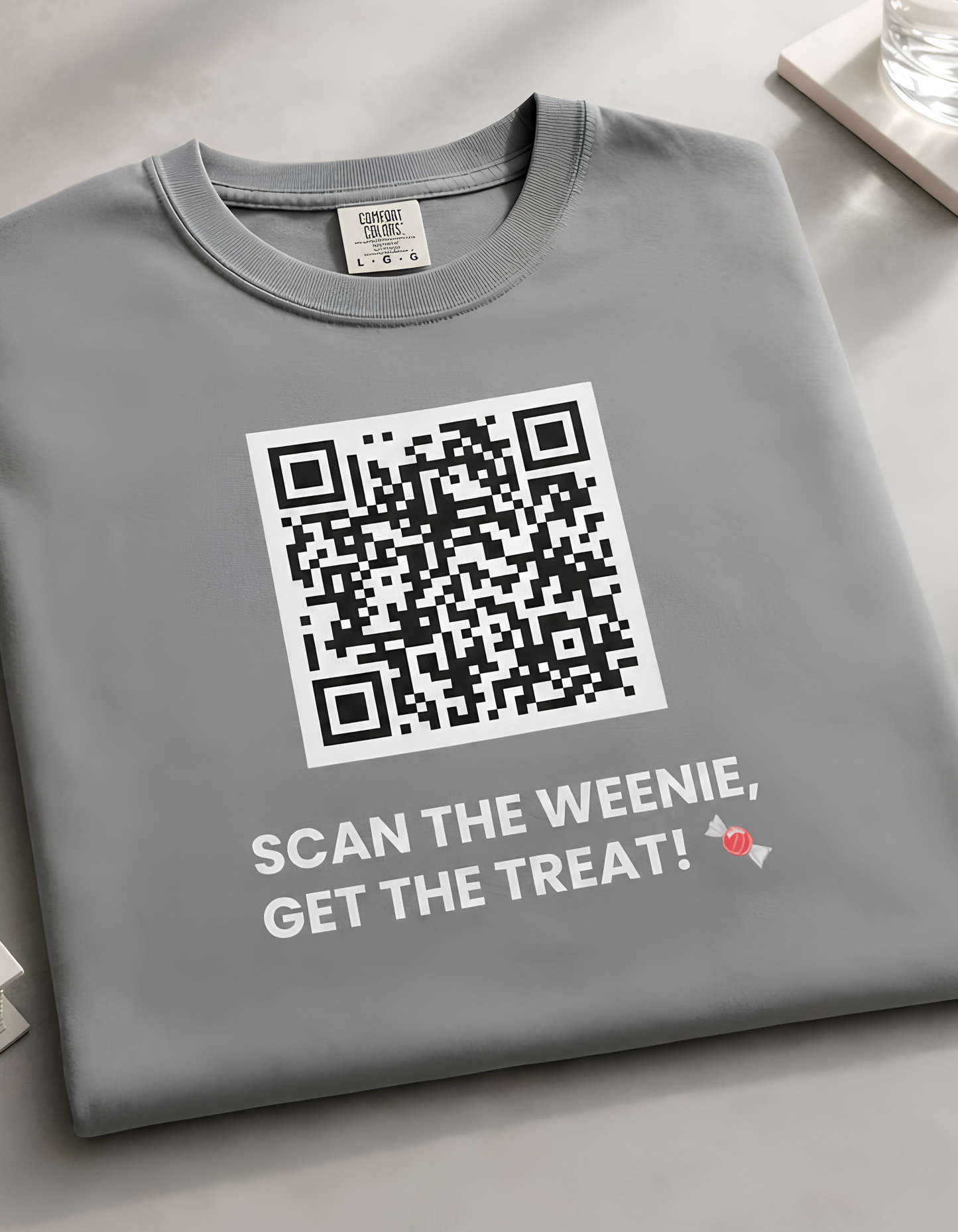 SCAN THE WEENIE, GET THE TREAT! 🍬 Halloween QR Code T-Shirt