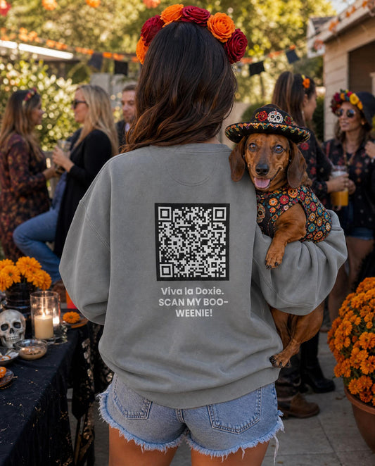 Viva la Doxie!  🌸👻 SCAN MY BOO-WEENIE! 🎃🧟 Halloween QR Code Sweatshirt