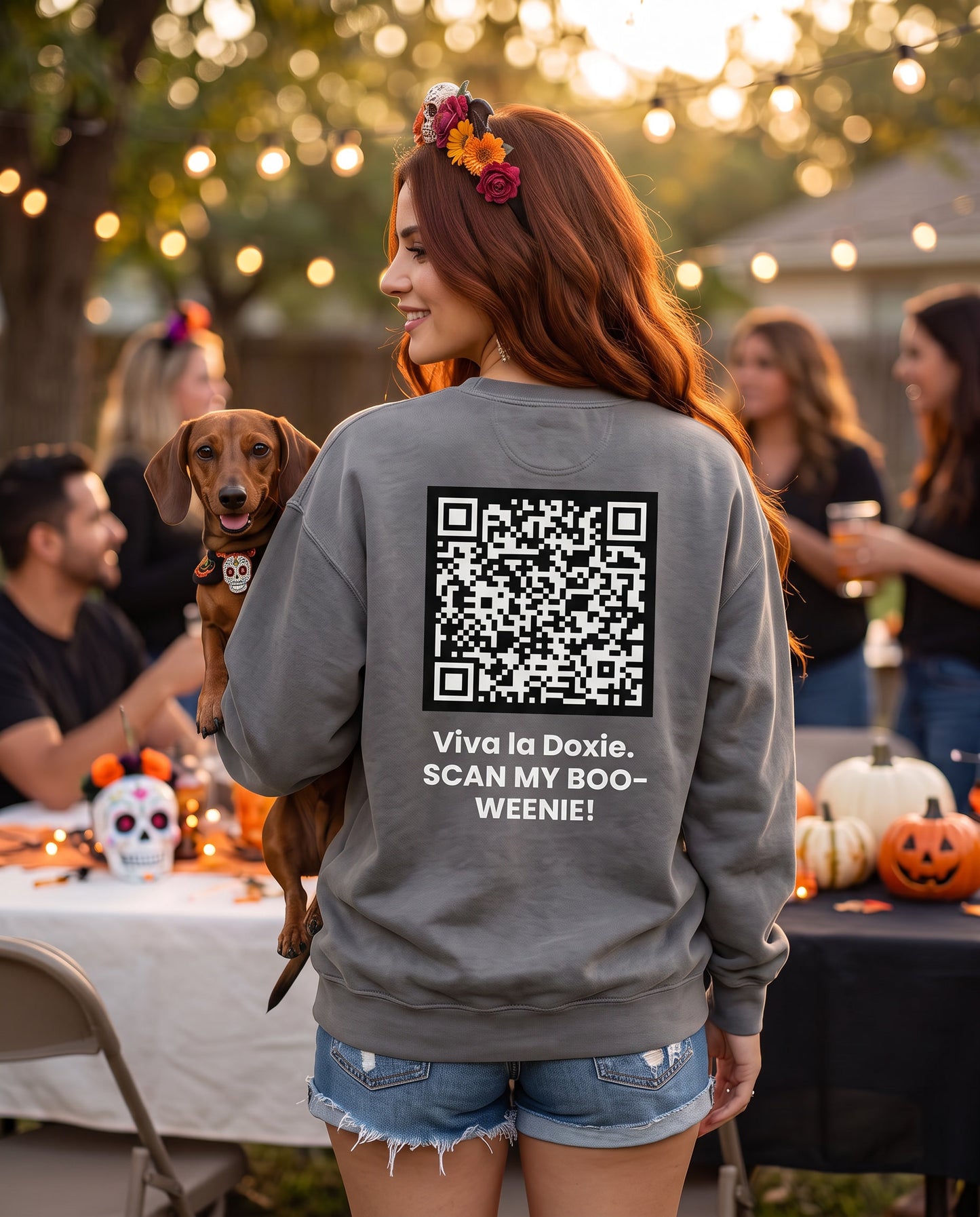 Viva la Doxie!  🌸👻 SCAN MY BOO-WEENIE! 🎃🧟 Halloween QR Code Sweatshirt