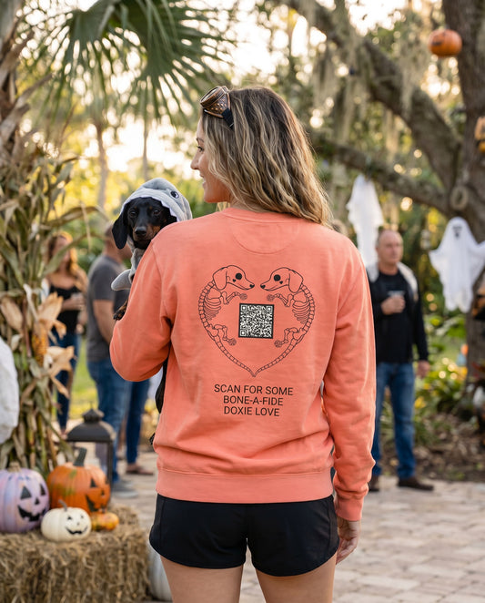 Scan For Some Bone-A-Fide DOXIE LOVE 😍🎃 Funny Halloween QR Code Sweatshirt
