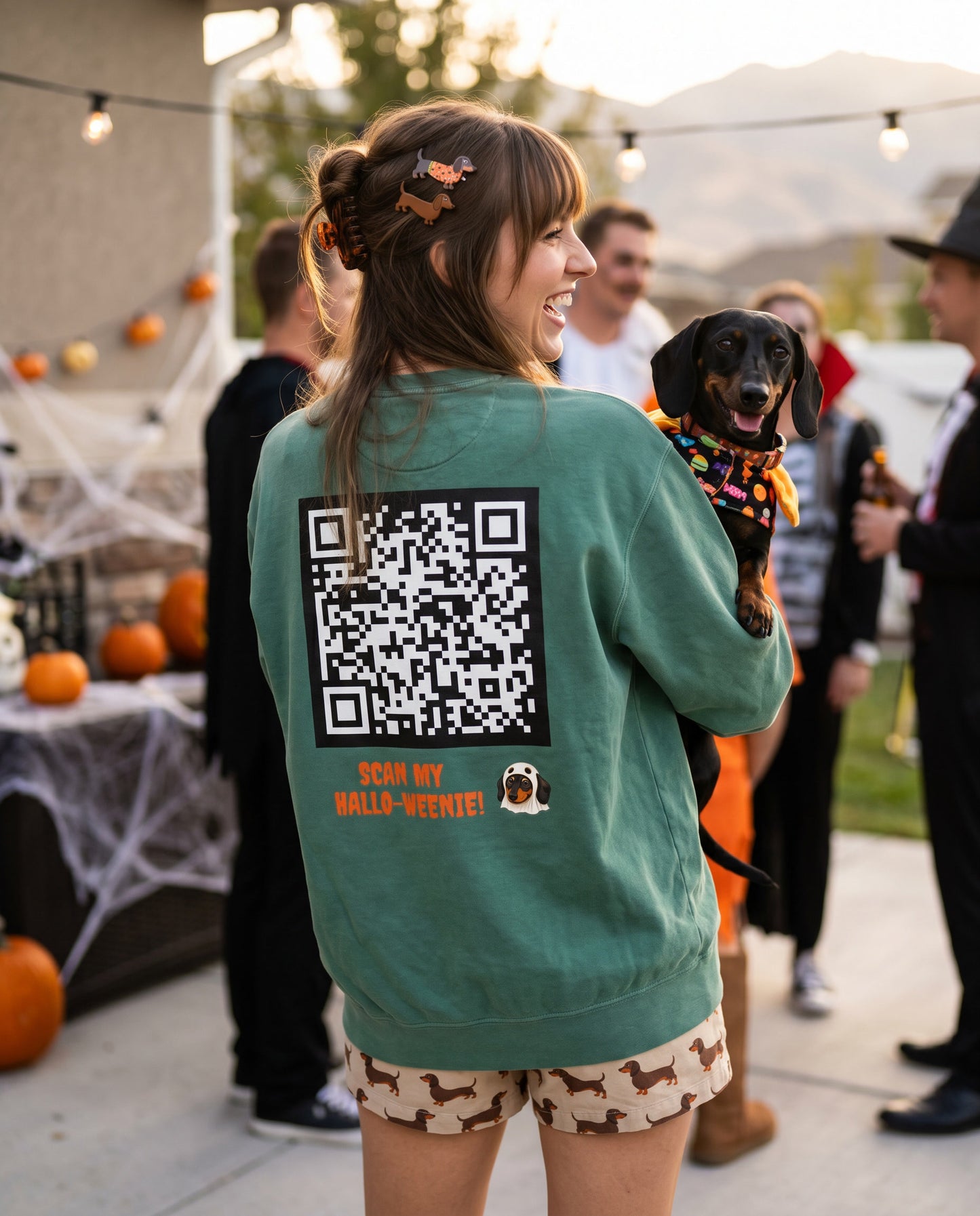 Scan My Hallo- Weenie! Doxie Love 😍🐾 Halloween QR Code Sweatshirt