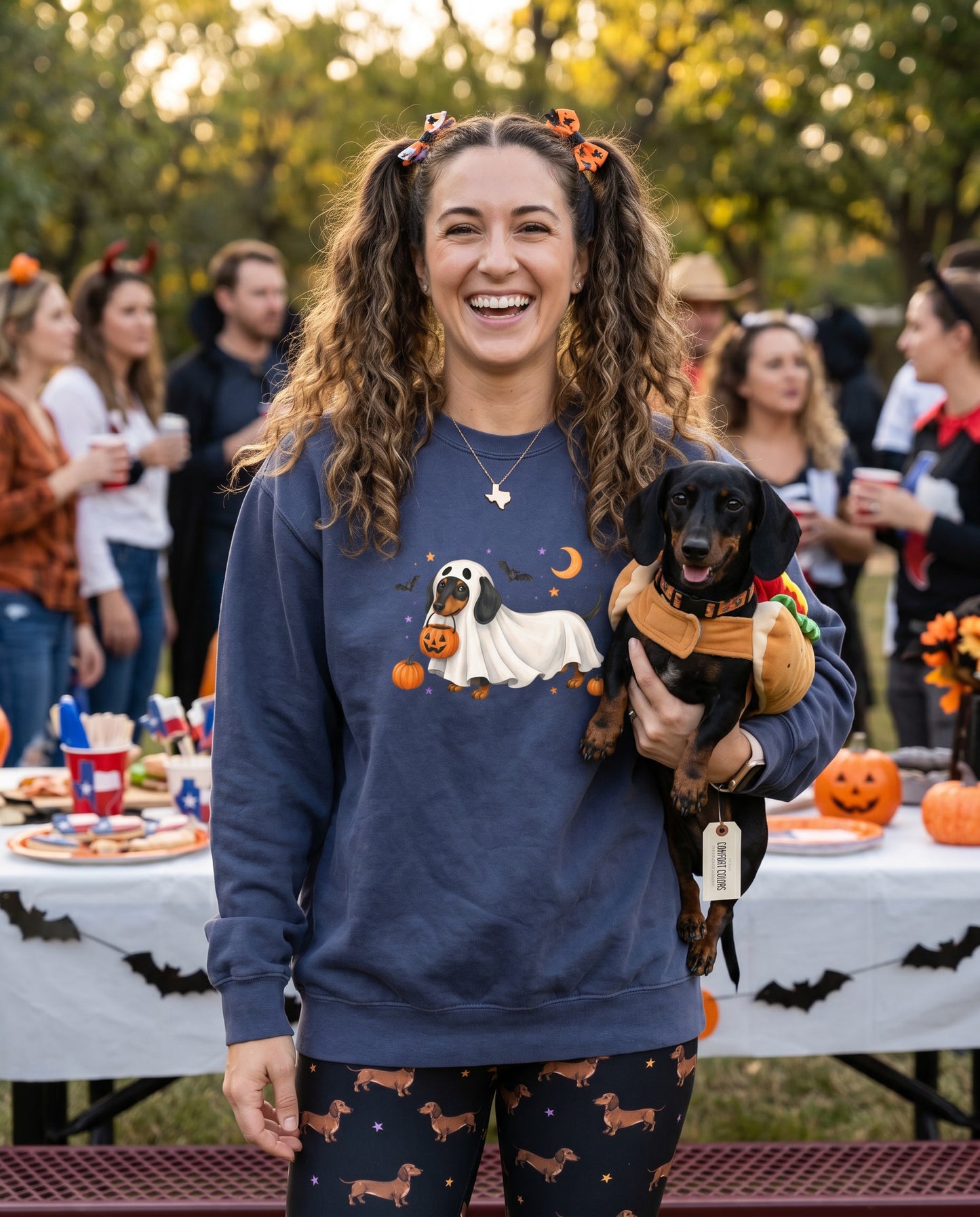Scan My Hallo- Weenie! Doxie Love 😍🐾 Halloween QR Code Sweatshirt